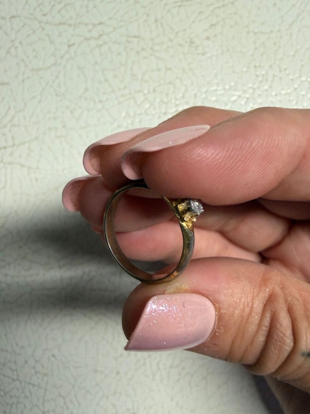 Vintage Gold Solitaire Ring with Clear Stone - Picture 8 of 9